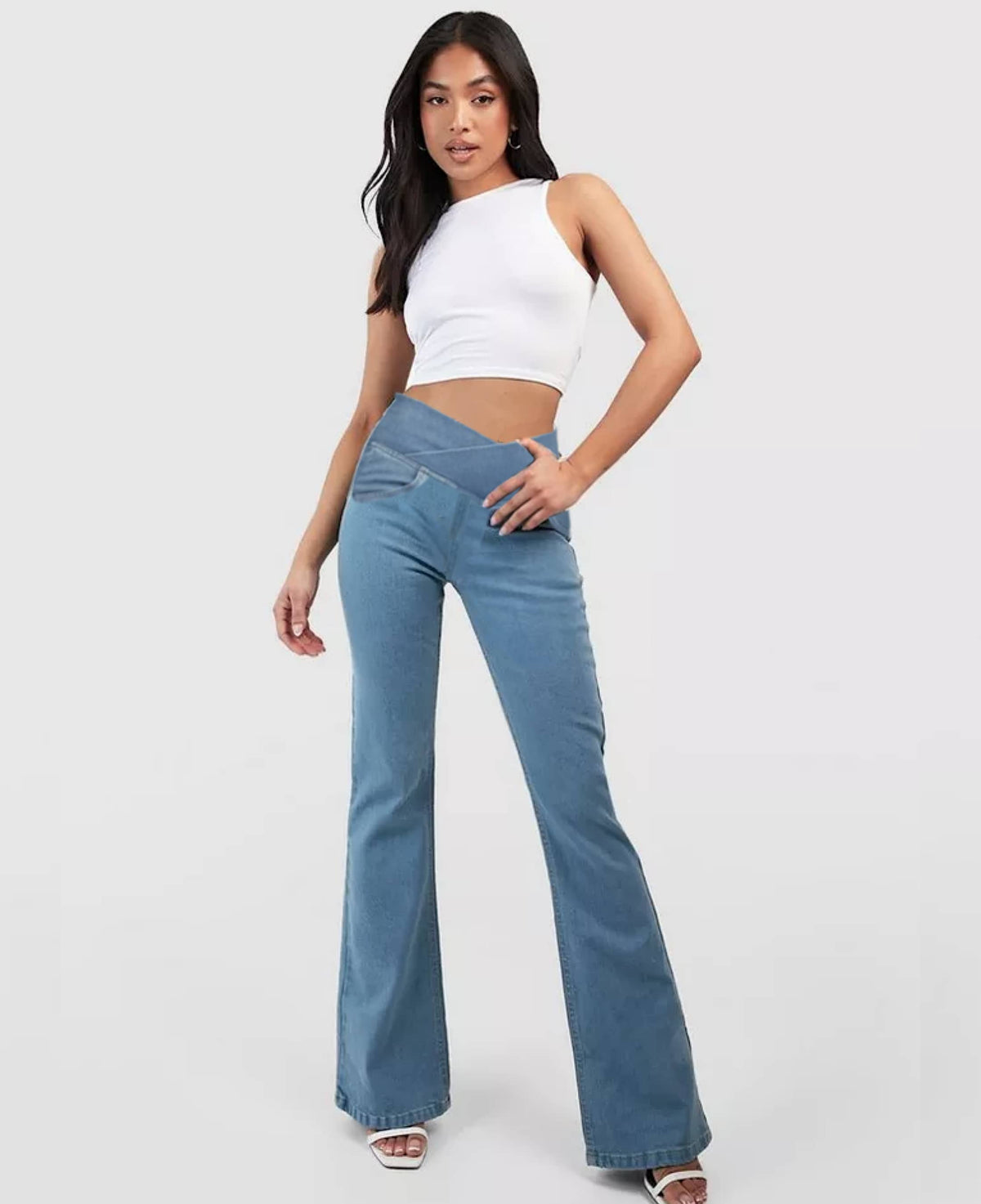 Calça Jeans Modeladora de Cintura Alta Cruzada - [COMPRE 1 E LEVE 2]