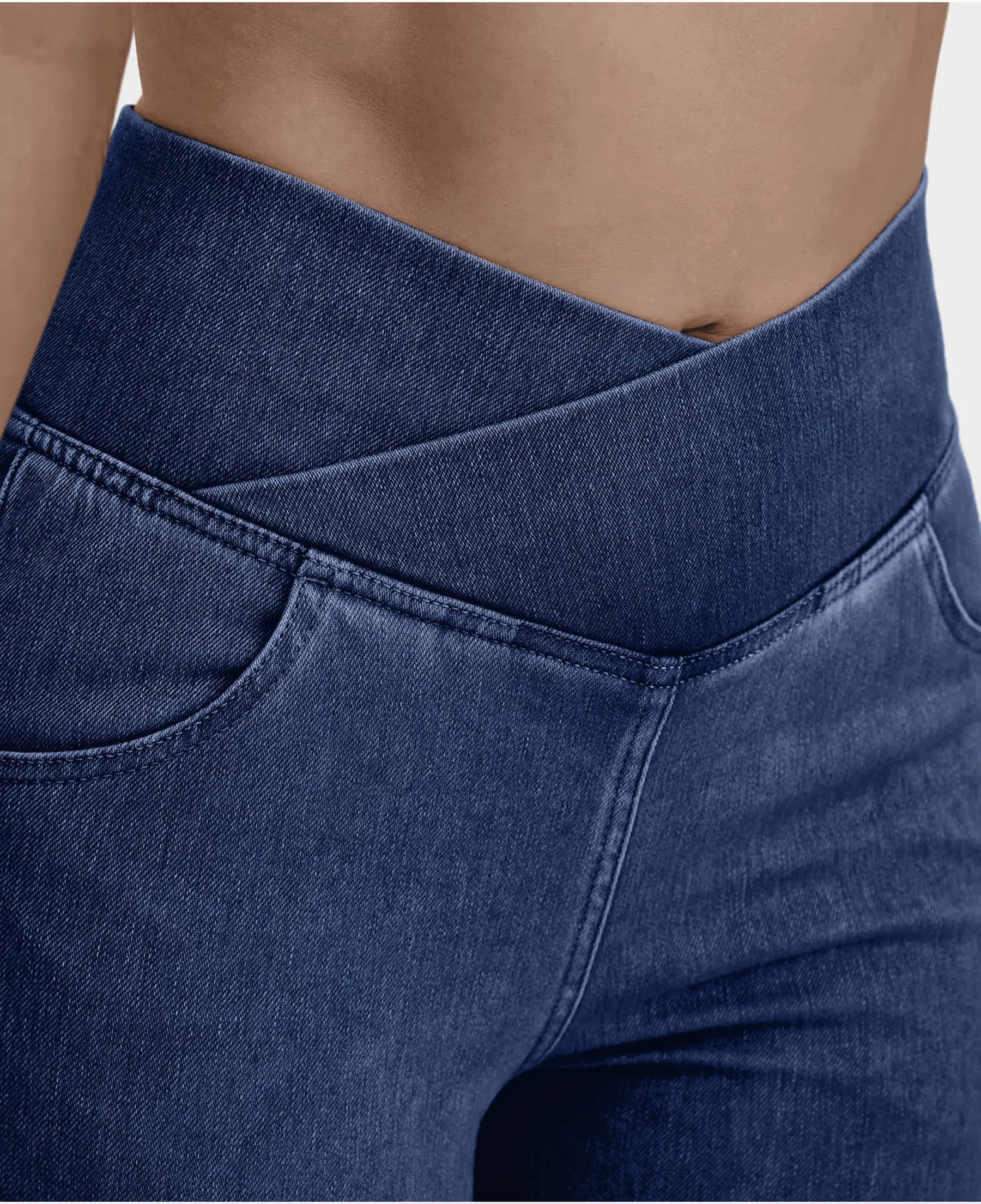 Calça Jeans Modeladora de Cintura Alta Cruzada - [COMPRE 1 E LEVE 2]